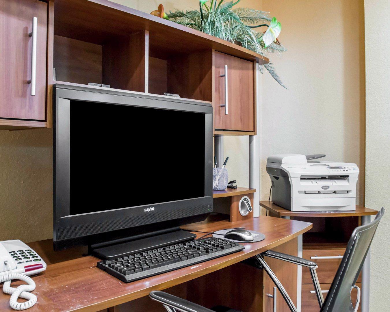 Quality Inn & Conference Center Panama City Extérieur photo