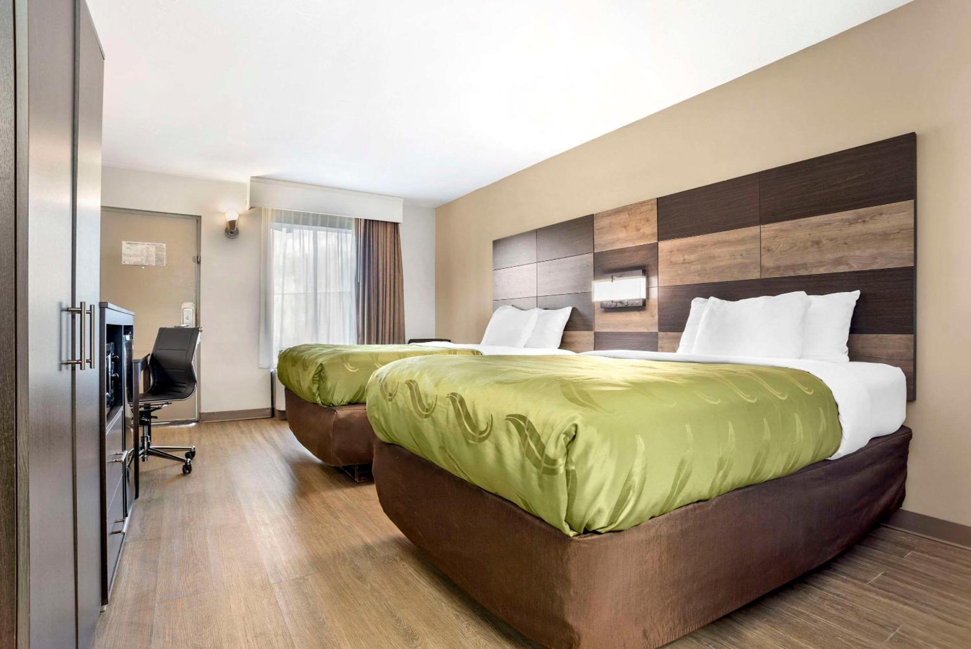 Quality Inn & Conference Center Panama City Extérieur photo